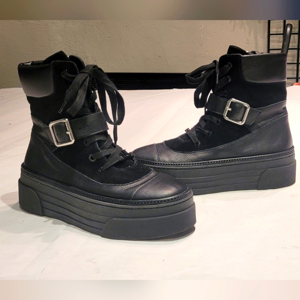 Women's black leather suede J/Slides platform ankle boot sneakers size 6